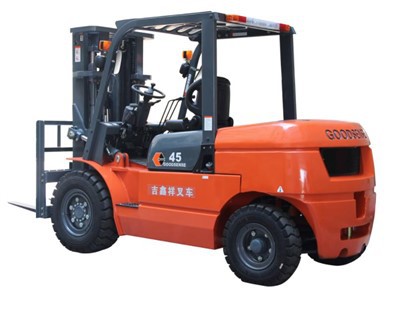 4.5-5T ディーゼル フォークリフト